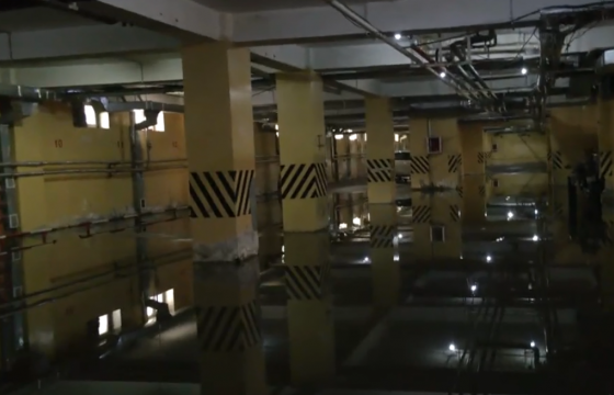 Алтай хотхоны 14, 16, 18 дугаар байрны гараж усанд автжээ