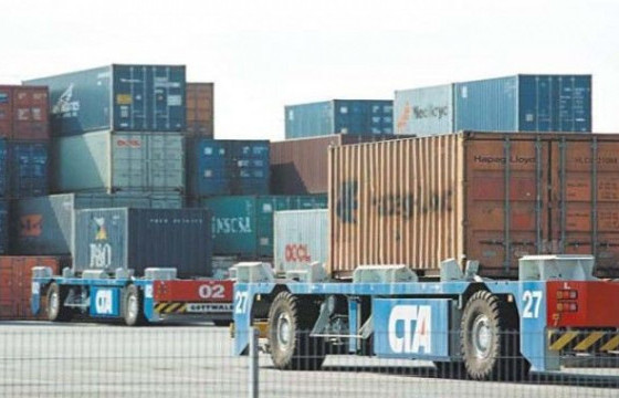 Эрээнд гацсан ачаа тээврийг Улаанбаатар руу төмөөр замаар тээвэрлэнэ