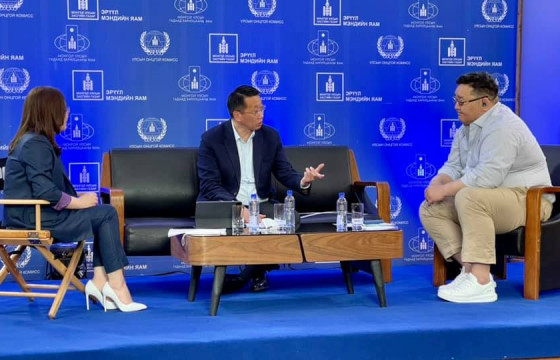 Л.ЭНХ-АМГАЛАН: Миний биед халдсан үйлдэл нь вакцинжуулалтаас өөр зорилготой байсан