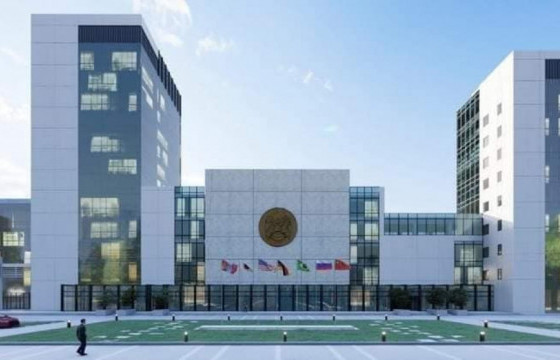 Хотын захиргааны шинэ байрыг коронавирусийн халдвартай жирэмсэн эхчүүдийн ТҮР ЭМНЭЛЭГ болгох үүрэг өгчээ