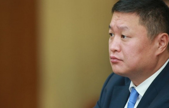  Ерөнхийлөгч Б.Хурц, Д.Дамба-Очир нарын 13 хүнд уучлал үзүүлжээ