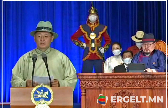 УИХ-ын дарга Г.Занданшатар Ерөнхийлөгч У.Хүрэлсүхийн тангараг өргөх ёслолыг ингэж 