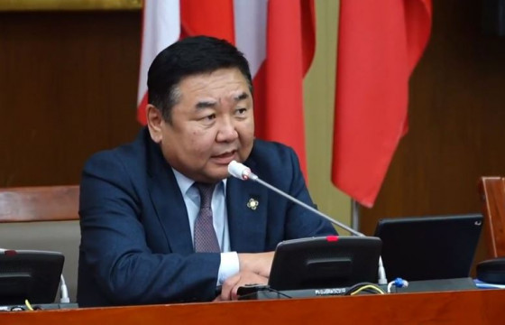 АН-ын бүлэг Цар тахлын эсрэг хуулийн төслийг сунгах эсэх асуудлыг хэлэлцжээ