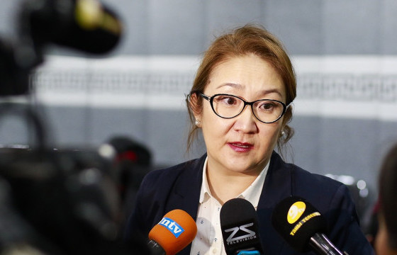 Эдийн засагч Б.ЛАКШМИ: Өрийг өрөөр дарна гэдэг бол НҮД ХУУРСАН АРГА 