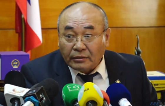 Д.Эрдэнэбат нарт холбогдох хэргийг прокурорт буцаалаа