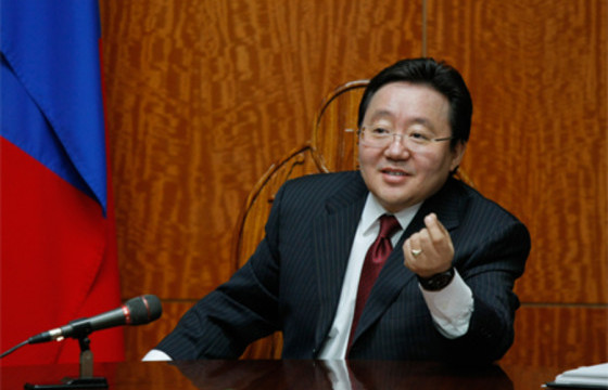 Ц.ЭЛБЭГДОРЖ: Жинхэнэ алуурчин, хулгайч нь уучлал, шагналаар бялхахыг би  харлаа