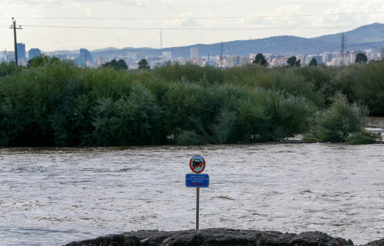 СЭРЭМЖЛҮҮЛЭГ: Хэрлэн, Онон, Улиастай зэрэг гол үерийн түвшинг 5-50 см даван үерлэж байна