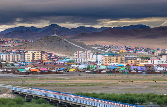 Баянхонгор аймгийн Баянцагаан сумд 3.6 магнитуд хүчтэй газар хөдөлжээ