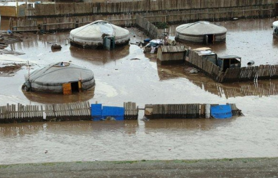 ЦАГ АГААР: Үер усны аюулаас сэрэмжтэй байхыг анхааруулж байна
