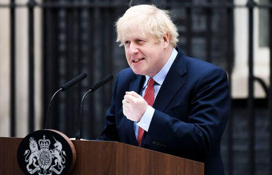 Их Британи хөл хориогоо цуцалж, хэвийн амьдралд шилжинэ