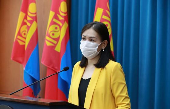 Ч.БОЛОРТУЯА: Он дуустал эмч нарын цалинг хоёр дахин нэмэх төсөв байхгүй