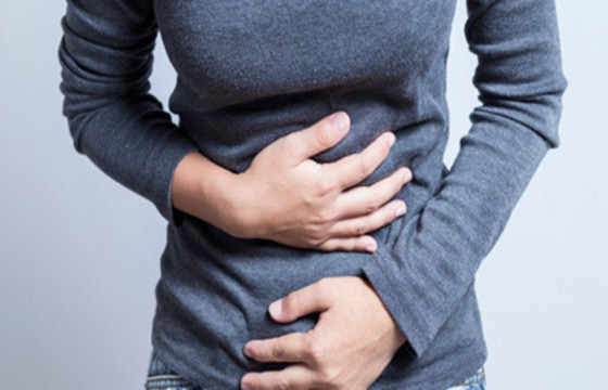 Хорхог шарсан хуурсан махны араас хүйтэн ундаа, согтууруулах ундаа хэрэглэх нь гэдэс хямрах шалтгаан болдог