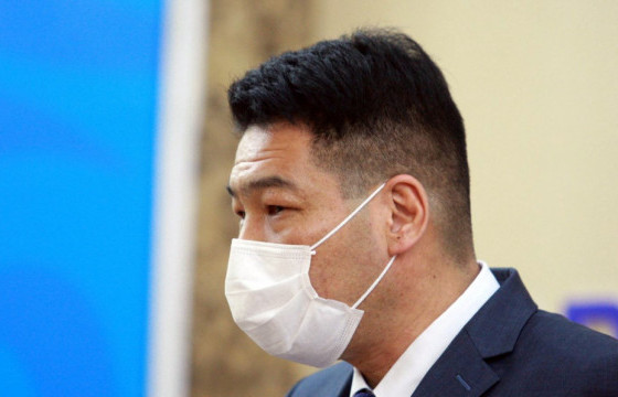 С.ЭНХБОЛД: Наадмын өдрүүдэд амарч чадахгүй байгаа эмч, ажилтнуудтай уулзаж урам өгөх нь чухал