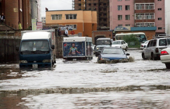 ЦАГ АГААР: Аянга, цахилгаан, үер усны аюулаас сэрэмжтэй байхыг анхааруулж байна