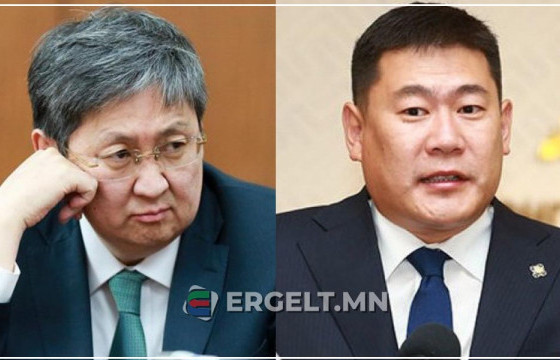 Л.Оюун-Эрдэнийн “халааг” Ч.Хүрэлбаатар авах уу