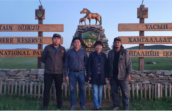 Байгаль орчин, аялал жуулчлалын сайд Н.Уртнасан Хустайн байгалийн цогцолбор газарт ажиллажээ