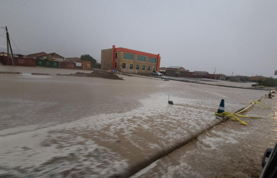 Э.УУГАНБАЯР: Өмнөговь аймгийн Онцгой байдлын газарт үерийн тухай 110 дуудлага ирээд байна