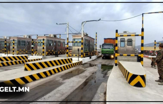 Шивээ хүрэн боомт чингэлэгт тээврийн зориулалт бүхий дөрвөн гарцтай боллоо