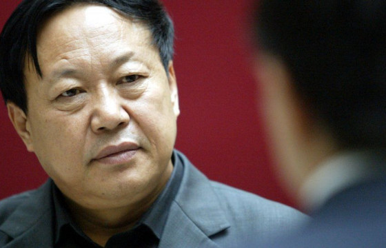 БНХАУ-ын тэрбумтан Сун Дау 18 жилийн хорих ялаар шийтгүүлжээ