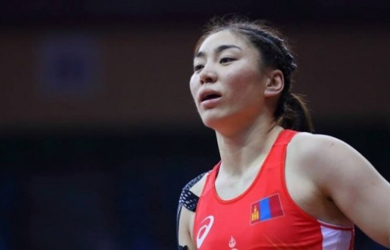 С.Батцэцэг Нигерийн бөх Блессин Обрудудуд ялагдаж, хүрэл медалийн төлөө барилдахаар боллоо