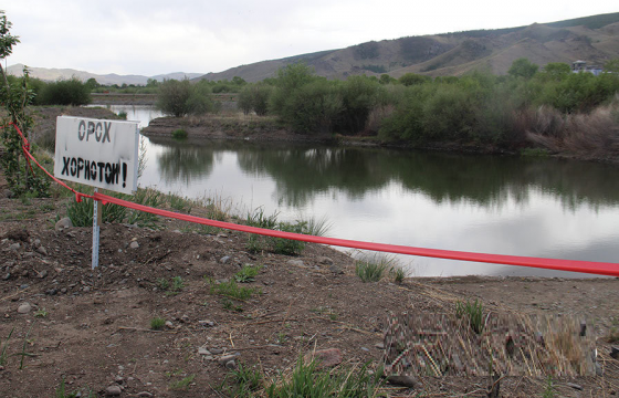 Дөрвөн метр гүн тогтоол усанд хүн живж, амиа алджээ