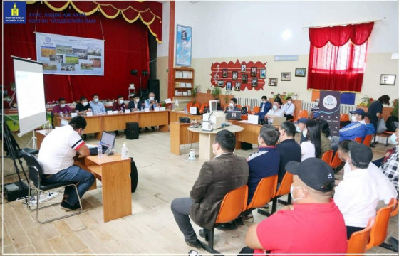 Сэлэнгэ аймгийн Зүүнбүрэн суманд хүнсний улаан буудайн туршилтын арилжааг зохион байгууллаа