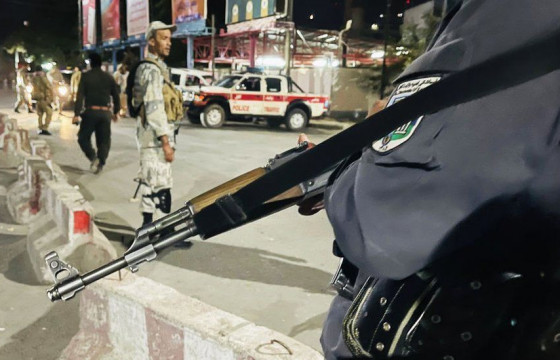 Афганистаны Батлан хамгаалахын сайдын гэрт зэвсэгт мөргөлдөөн болж, дөрвөн хүн амиа алджээ