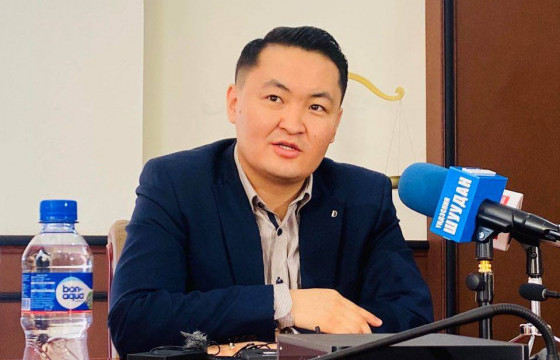 Ч.ӨНӨРБАЯР: Том мөнгөн дэвсгэрт гаргавал  нэг ширхэг талхыг шуудай мөнгөөр авдаг болно