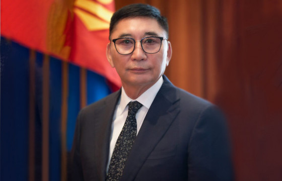 Ерөнхийлөгчийн Аюулгүй байдал, батлан хамгаалах бодлогын зөвлөхөөр дэслэгч генерал Ц.Тогоог томилжээ