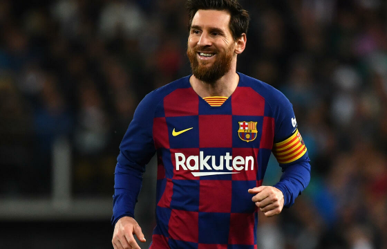 Лионель Месси 17 жил зүтгэсэн “Барселона” клубээсээ гарна