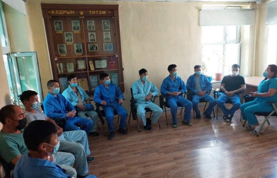  “Архинаас татгалзъя” хөтөлбөрт 100 иргэн хамруулна