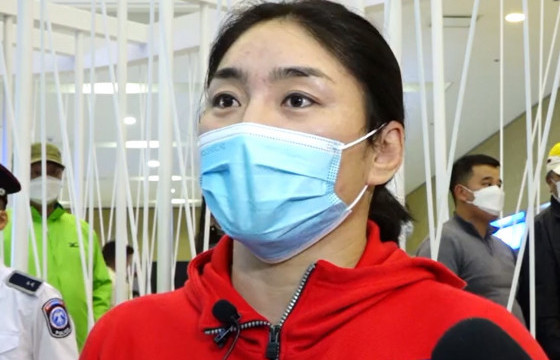 С.БАТЦЭЦЭГ: Гэр бүлийнхэнтэйгээ ярилцаж, зодог тайлах эсэхээ шийднэ