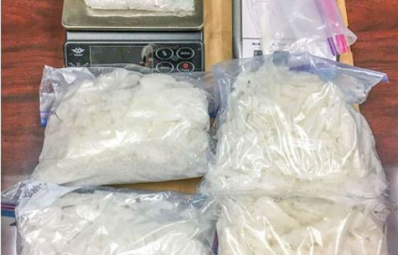 Их хэмжээний мансууруулах төрлийн бодис хилээр нэвтрүүлэх гэж байсныг таслан зогсоож, шалгаж байна