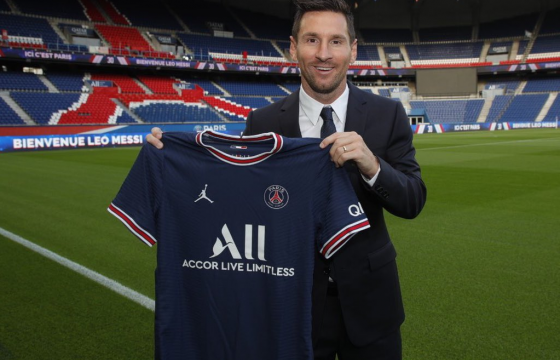 Лионель Мессигийн “ПСЖ” клубын 30 дугаартай өмсгөл 20 минутад зарагдаж, дуусжээ