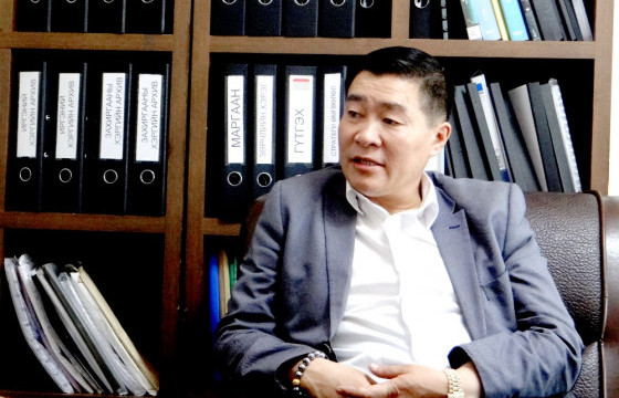 Г.БАТБАЯР: Би яагаад ядуу байх ёстой гэж