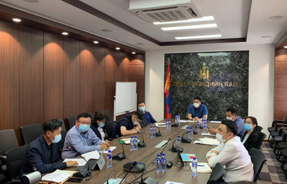 Мал, амьтадтай харьцдаг ажилтай иргэдийг коронавирусийн эсрэг вакцин хийлгэхийг анхааруулав