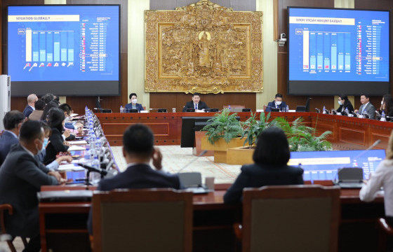 Л.Оюун-Эрдэнийн Засгийн газар 200 хоногт юу хийв