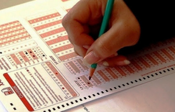 Монголын түүх хичээлийн шалгалтад орон нутгийн сурагчид хамгийн өндөр оноо авчээ