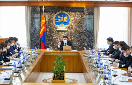 Улаанбаатар хотод газар олгох асуудлыг хойшлуулав