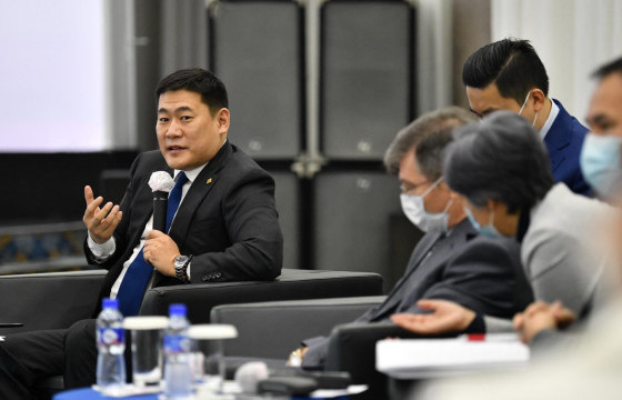 Л.ОЮУН-ЭРДЭНЭ: Монгол, Оросын хамтын ажиллагааны шинэ 100 жил эхэллээ