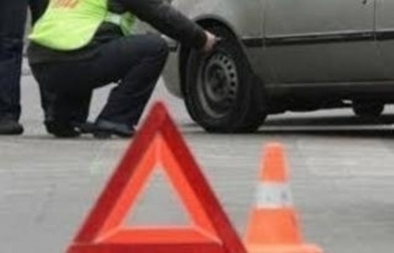 Зам тээврийн ослоор 11 хүн гэмтжээ