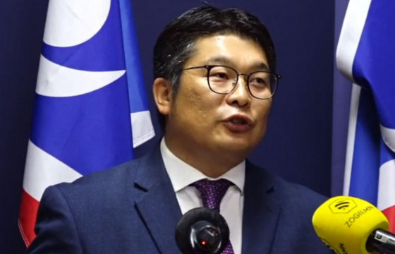 Б.ГАН-ОЧИР: З.Энхболд, Ц.Туваан, М.Батжаргал нарын нэр бүхий гишүүнийг Ардчилсан намаас хөөгөөгүй