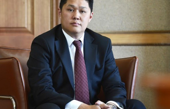 Г.ДӨЛГӨӨНӨӨР УДИРДУУЛСАН БАНКНЫ МАФИ