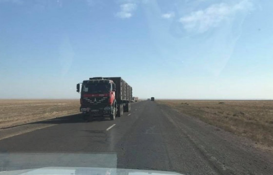   Өчигдөр нүүрс тээврийн 315 автомашин хил нэвтэрчээ