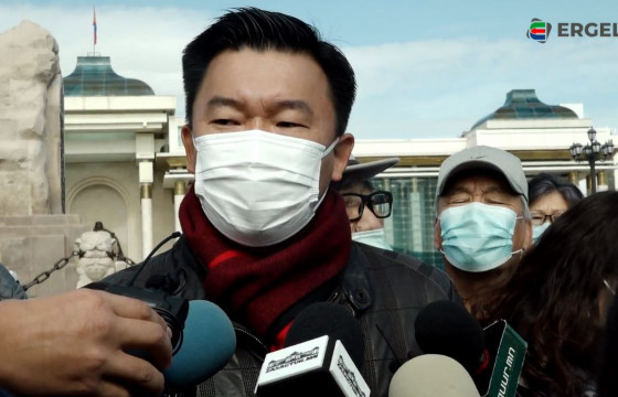 М.ТУЛГАТ: Засгийн газар огцрох ёстой