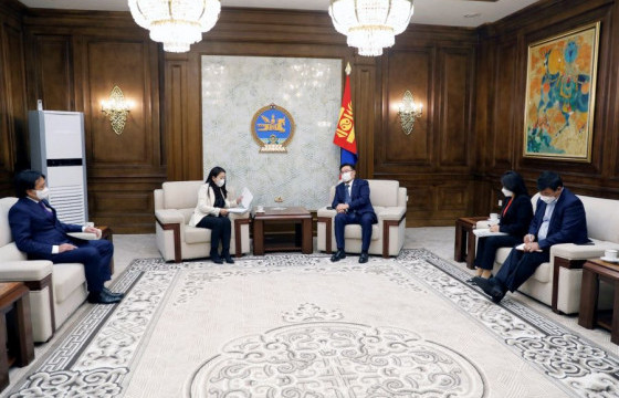 Улсын Их Хурлын тухай хуульд нэмэлт оруулах хуулийн төсөл өргөн барилаа