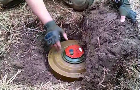 Дорноговь аймгаас цэнэгтэй тэсрэх бөмбөг олджээ