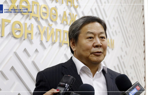 Д.Батмөнх: Өвөлжилт хүндэрч болзошгүй аймгуудын малыг эдийн засгийн эргэлтэд оруулах хэрэгтэй