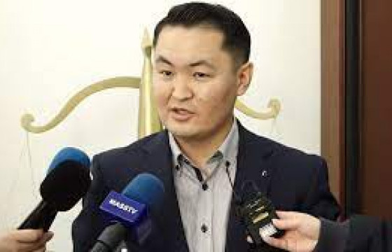 Ч.ӨНӨРБАЯР: Үндсэн дүрмийн хорооноос гаргасан шийдвэрийг би бүлэгт танилцуулсан