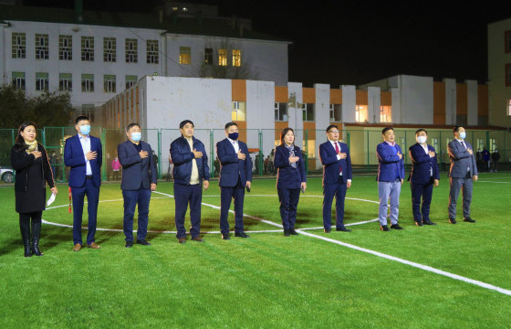 24 дүгээр сургууль олон улсын стандартад нийцсэн хөл бөмбөгийн талбайтай боллоо